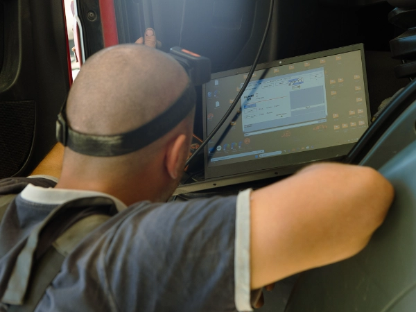 diagnosi-centralina-auto-camion-multimarca-bergamo-brescia