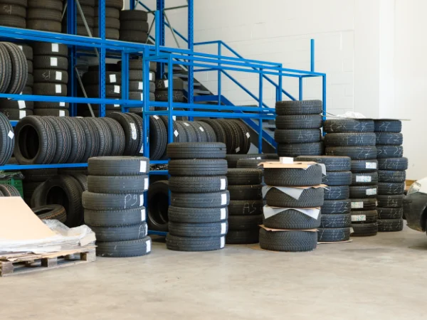 magazzino-pneumatici-monza-brianza