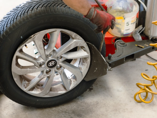 sostituzione-pneumatici-auto-moto-bergamo-milano